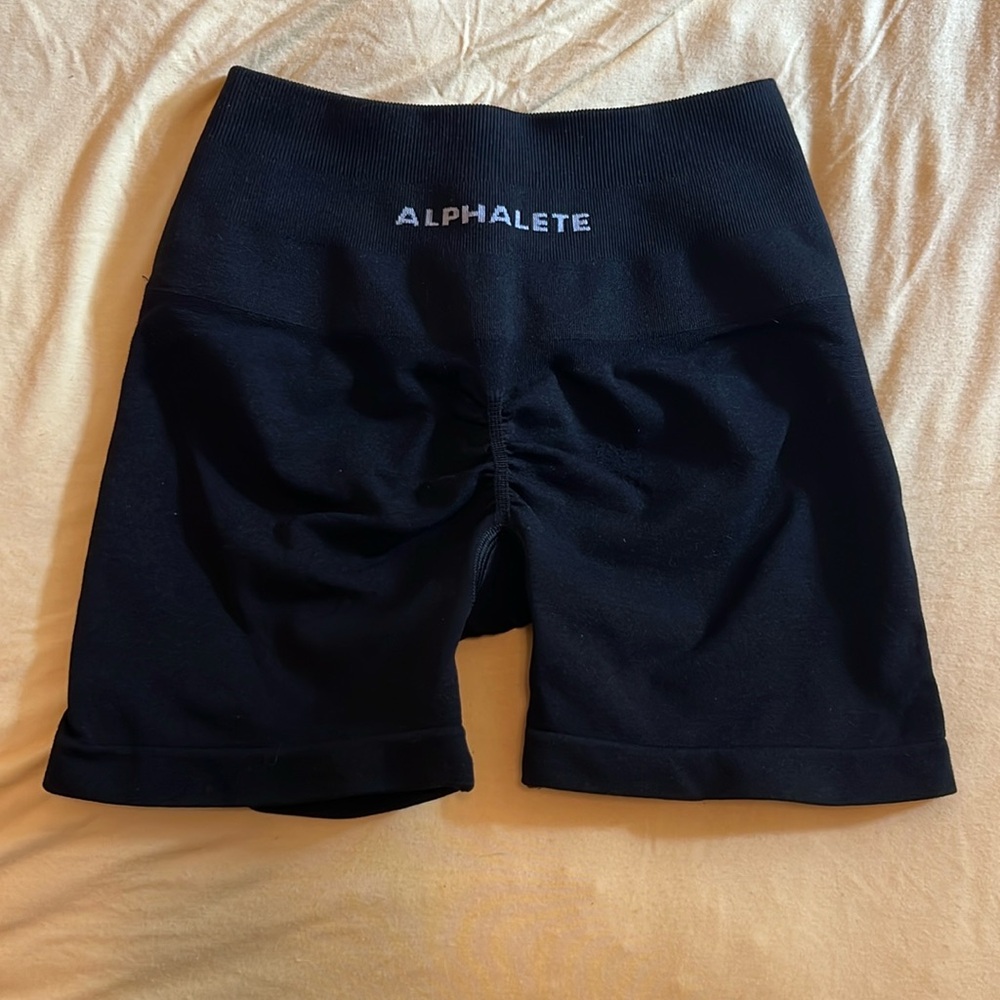 Alphalete Amplify Short